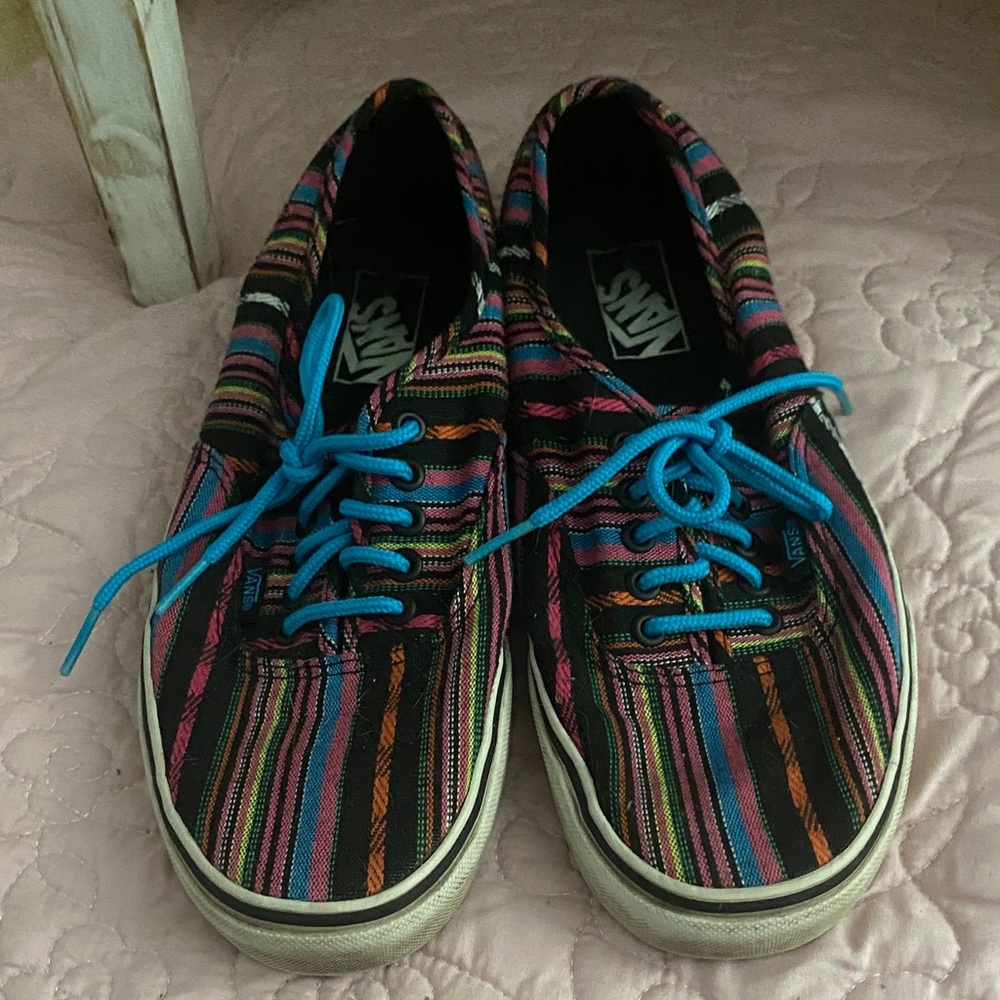Vans Kids Black Multi-Stripe Canvas Sneakers with Bright Blue Laces